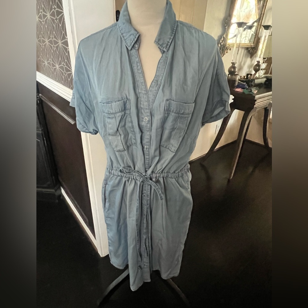 H&M Shirtdress, lightweight denim. Size M. Snap up, knee length. Never worn!